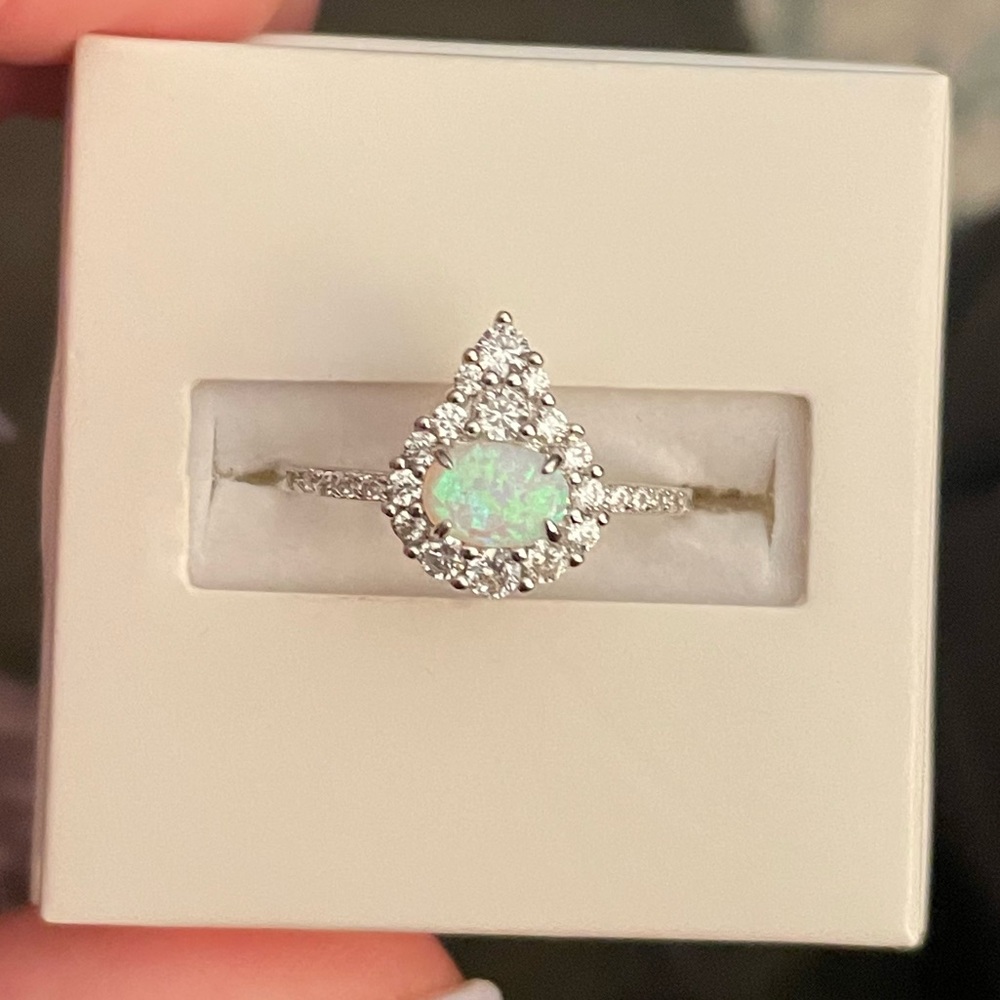 Solid sterling ring
